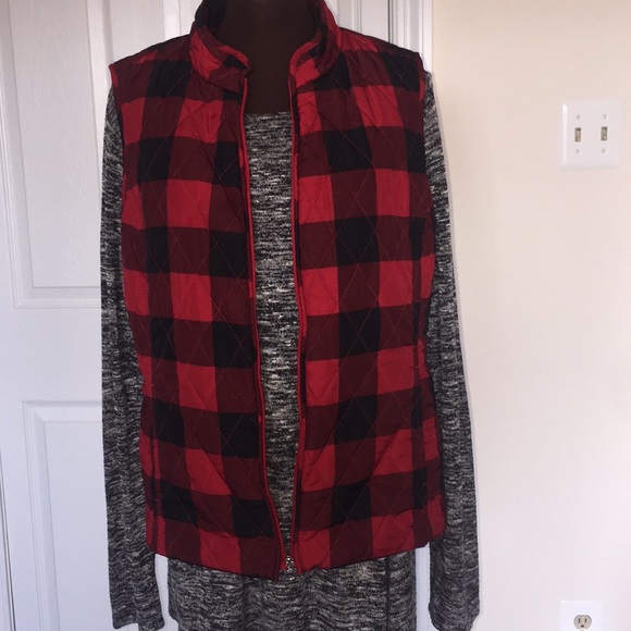 Croft and Barrow puffer vest - Picture 2 of 8